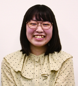 小林 夏梨