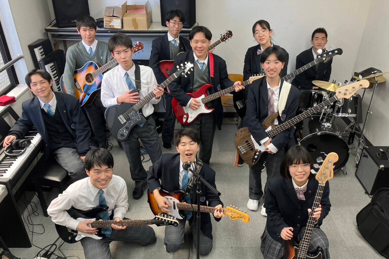 軽音学部